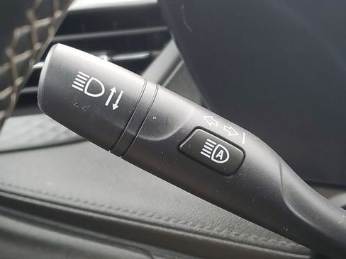 Used 2024 Buick Encore GX Preferred image 11