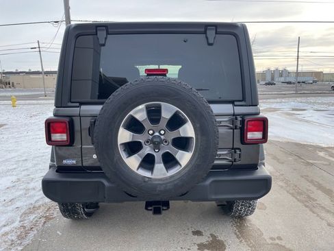 Used 2020 Jeep Wrangler Unlimited Sport S image 11