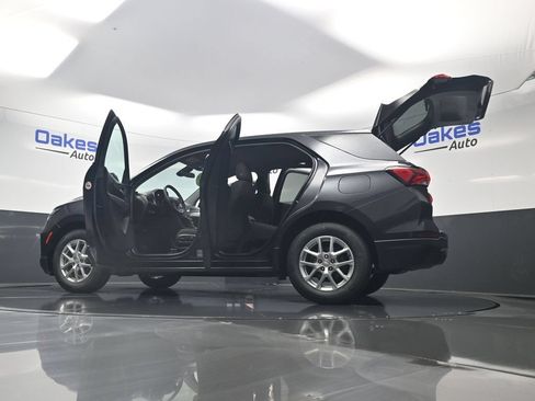 Used 2022 Chevrolet Equinox LT FWD image 60