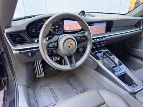 Used 2022 Porsche 911 Targa 4 GTS image 13