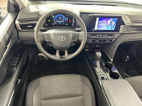 Used 2025 Toyota Camry LE FWD image 22