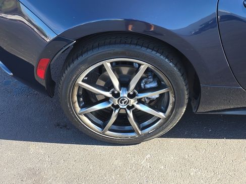 Used 2021 MAZDA MX-5 Miata RF Grand Touring image 7