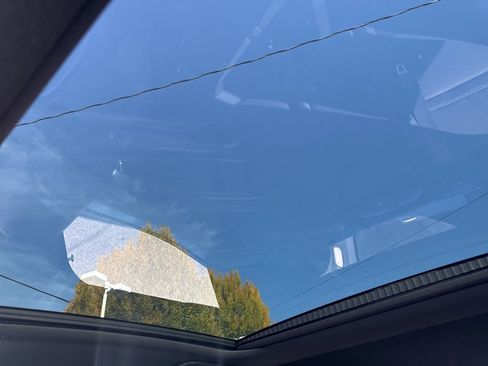 New 2026 Genesis GV60 AWD image 31