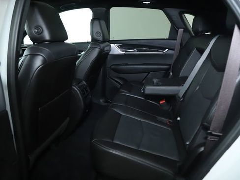 Used 2022 Cadillac XT5 Premium Luxury image 30