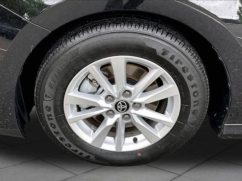 Certified 2025 Toyota Camry LE image 10