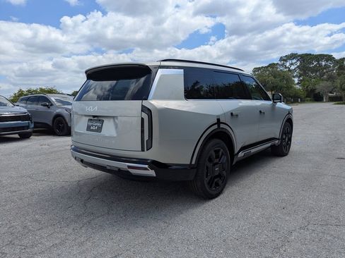 New 2027 Kia Telluride SX w/ Towing Package image 8