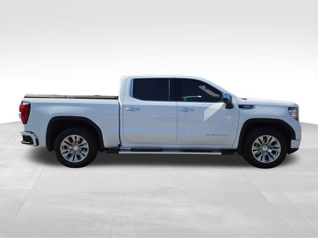 Used 2024 GMC Sierra 1500 Denali w/ Technology Package AWD/4WD image 14