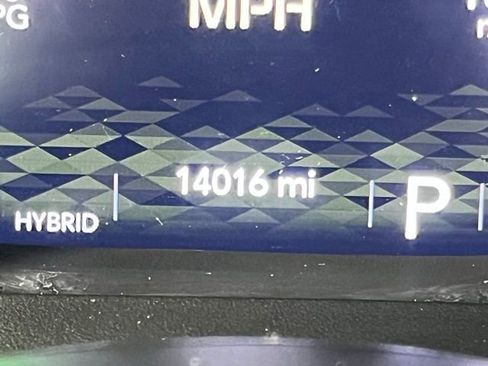 Used 2025 Jeep Wrangler Unlimited Sahara image 17