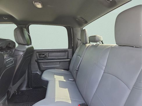 Used 2023 RAM 2500 Tradesman w/ Chrome Appearance Group AWD/4WD image 10