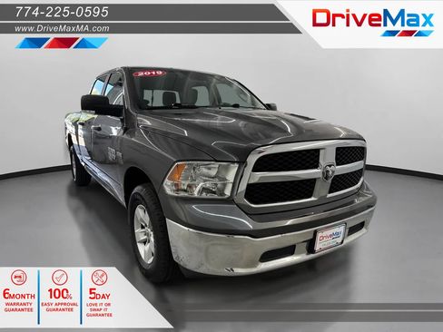 Used 2019 RAM 1500 Classic SLT w/ Luxury Group AWD/4WD image 1