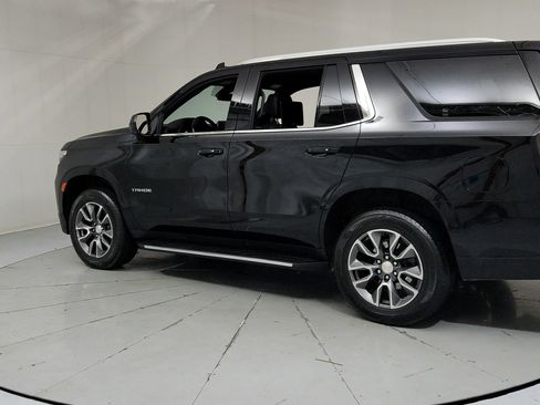Used 2021 Chevrolet Tahoe LT w/ Rear Media and Nav Package AWD/4WD image 3