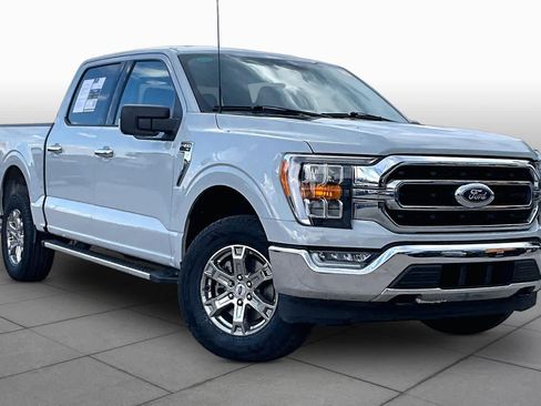 Used 2023 Ford F150 XLT w/ Equipment Group 302A High AWD/4WD image 3