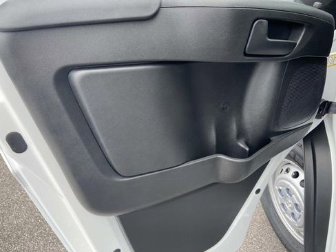 New 2024 RAM ProMaster 2500 w/ Convenience Group image 16