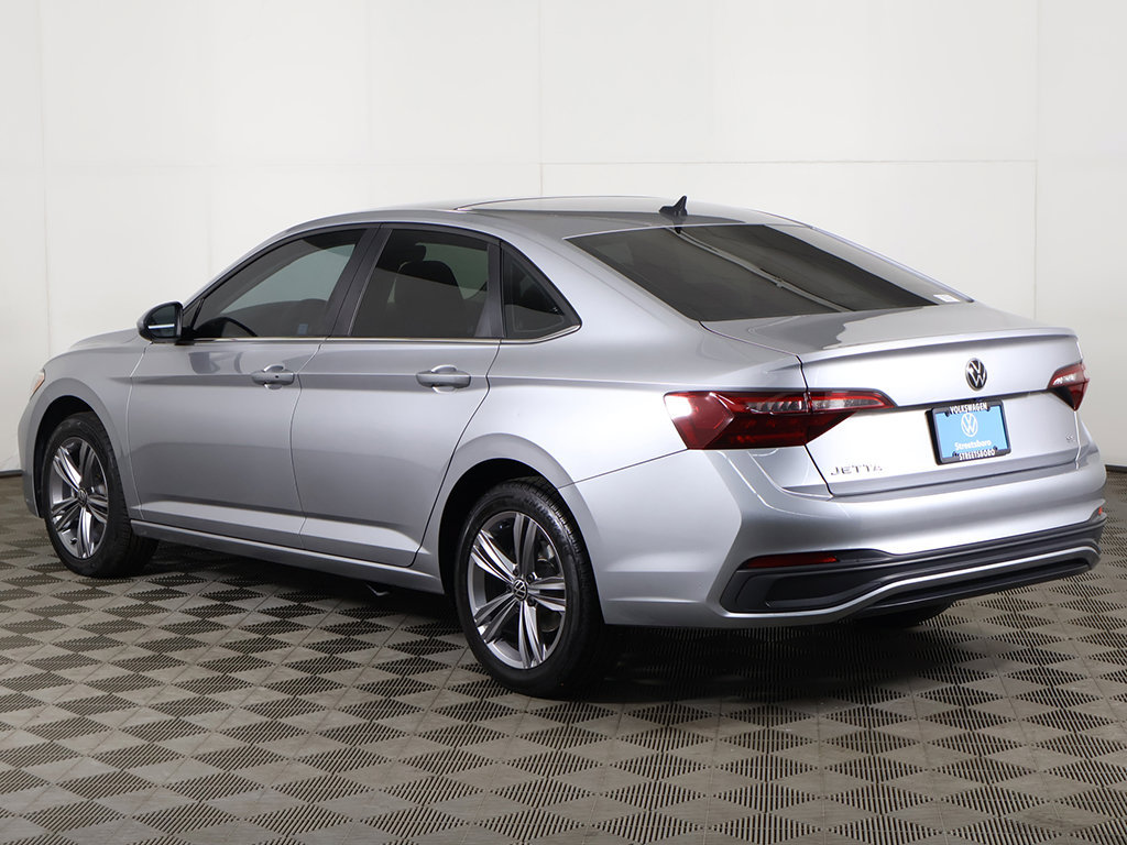 Used 2022 Volkswagen Jetta SE FWD image 10