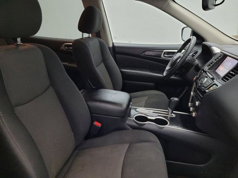 Used 2020 Nissan Pathfinder SV FWD image 21