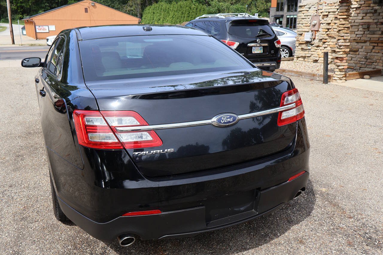 Used 2016 Ford Taurus SE FWD image 7