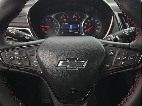 Used 2023 Chevrolet Equinox RS image 20