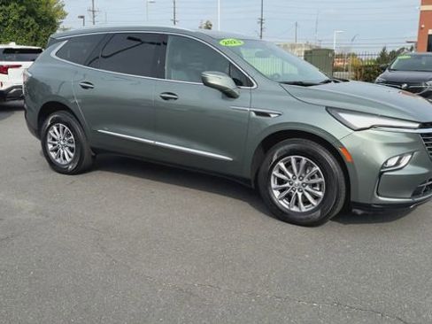 Certified 2023 Buick Enclave Essence image 2