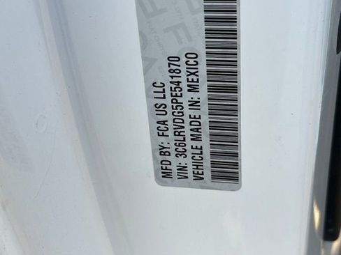 Used 2023 RAM ProMaster 2500 w/ Driver Convenience Group image 29