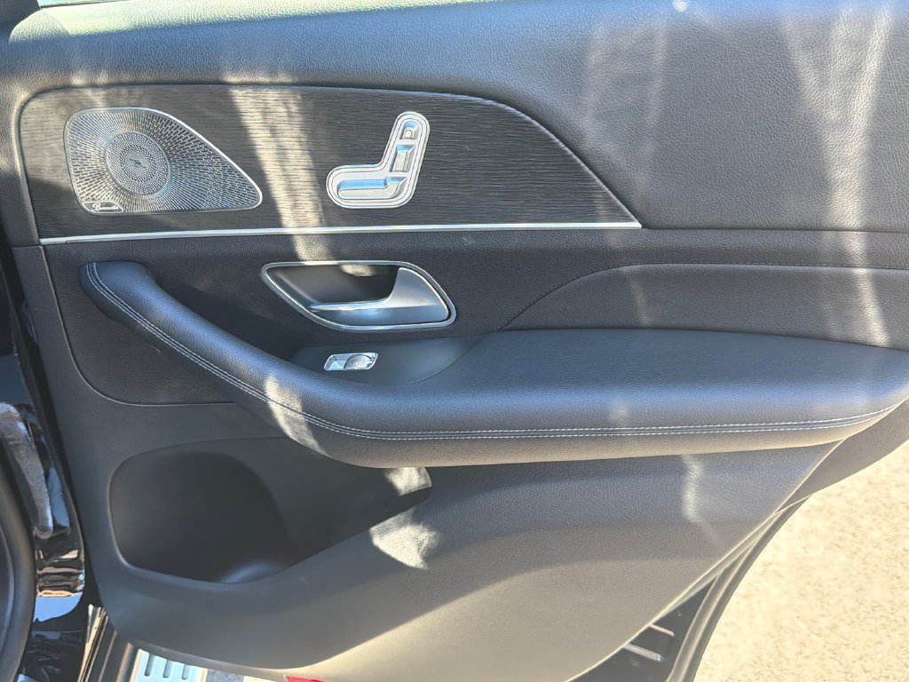 Used 2023 Mercedes-Benz GLE 350 4MATIC image 16