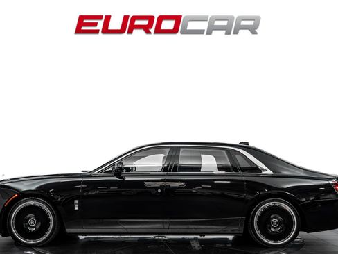 Used 2021 Rolls-Royce Ghost Extended Wheelbase AWD/4WD image 2