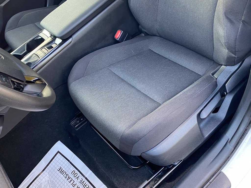 Used 2025 Toyota Camry LE FWD image 22
