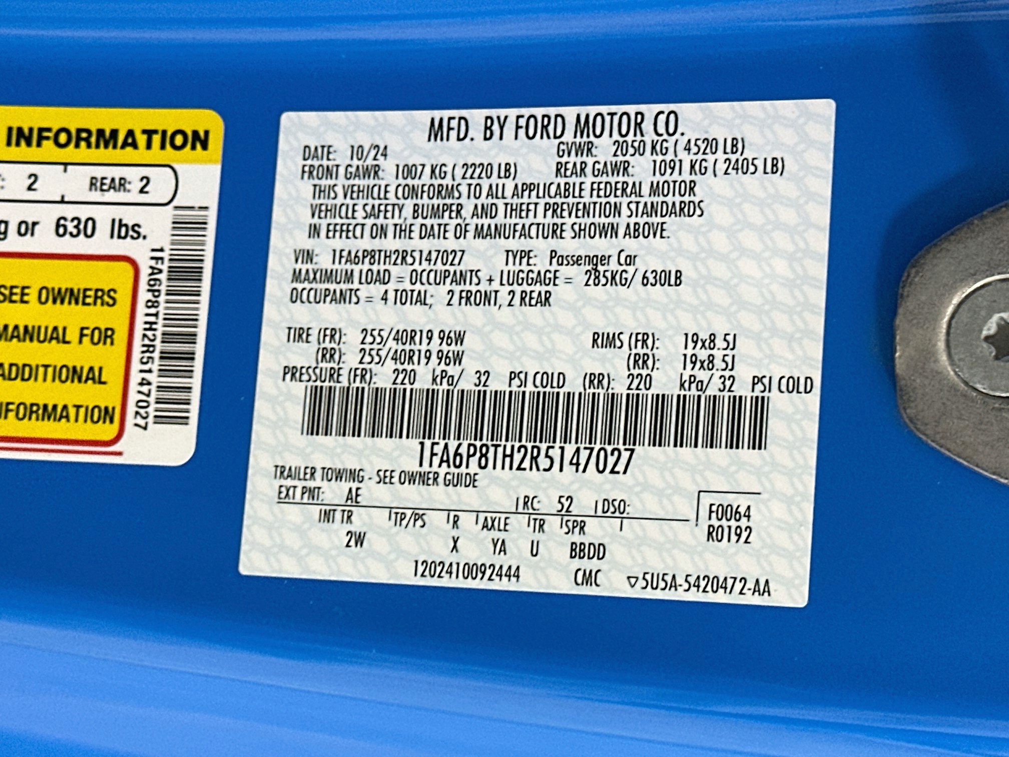 Used 2024 Ford Mustang Coupe RWD image 12
