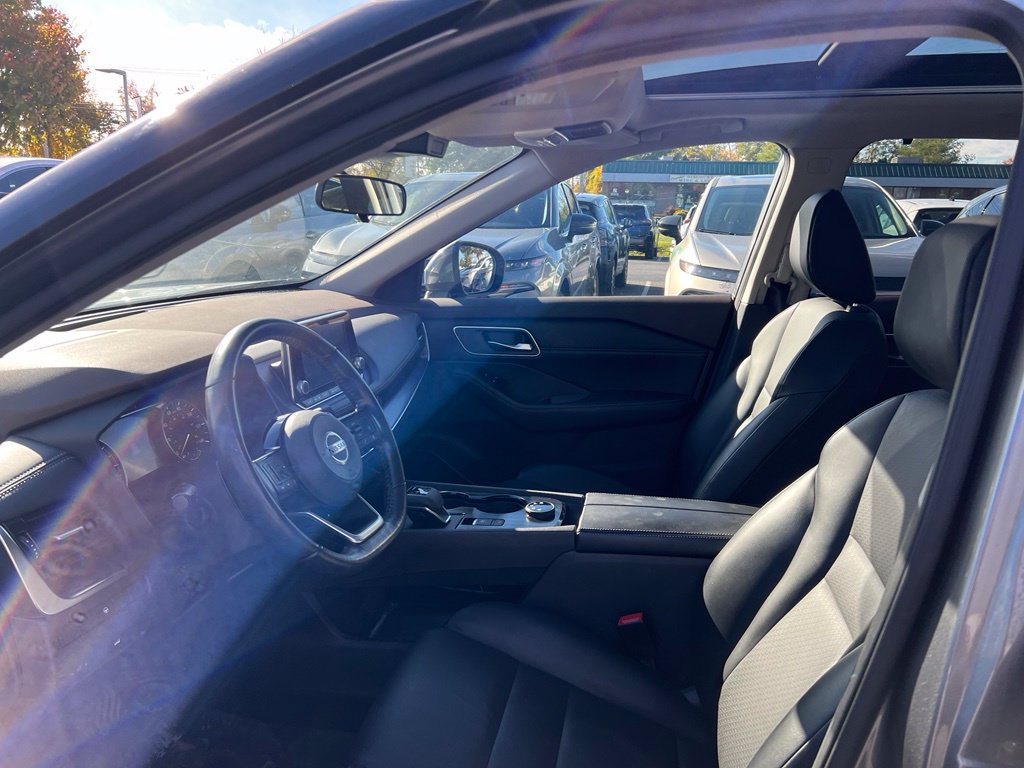 Certified 2021 Nissan Rogue SV w/ Premium Package AWD/4WD image 22