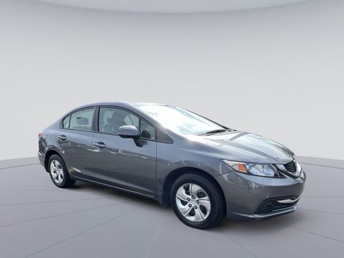 Used 2013 Honda Civic LX image 7