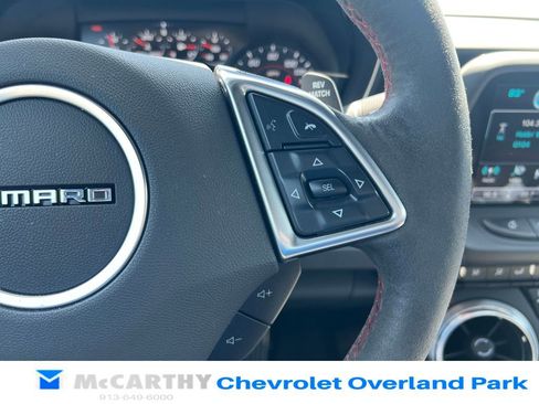 Used 2018 Chevrolet Camaro ZL1 RWD image 13