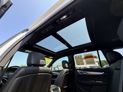 Used 2024 Cadillac XT6 Luxury FWD image 25