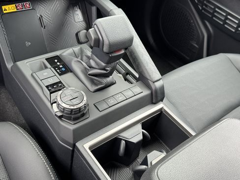 New 2026 Toyota 4Runner TRD Off-Road Premium AWD/4WD image 19