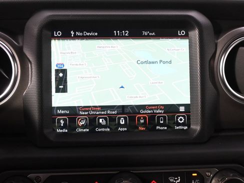 Used 2023 Jeep Gladiator Rubicon w/ LED Lighting Group AWD/4WD image 29