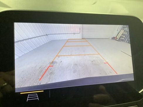 Used 2019 Chevrolet Equinox LT image 16