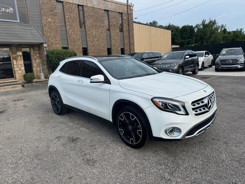 Used 2019 Mercedes-Benz GLA 250 4MATIC image 3