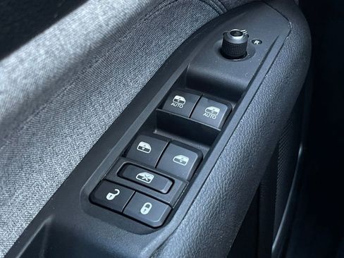 Used 2024 Jeep Compass Latitude AWD/4WD image 12