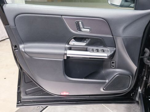 Certified 2023 Mercedes-Benz GLA 250 image 27