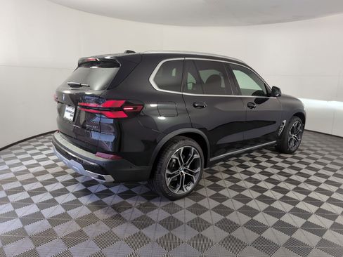 Used 2026 BMW X5 sDrive40i w/ Premium Package image 7