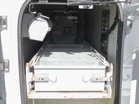 Used 2013 Ford F550 2WD Regular Cab Super Duty w/ Payload Upgrade Pkg image 16