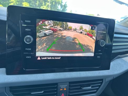 New 2026 Volkswagen Jetta SE FWD image 15