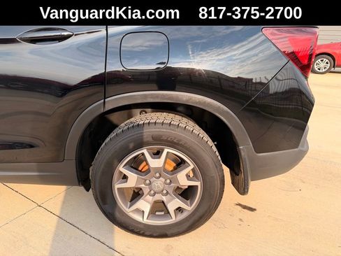 Used 2022 Honda Passport TrailSport image 9