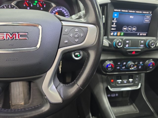 Used 2020 GMC Terrain SLE w/ GMC Pro Grade Package AWD/4WD image 13