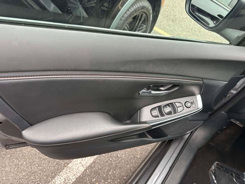 Used 2022 Nissan Sentra SR w/ Trunk Package image 14