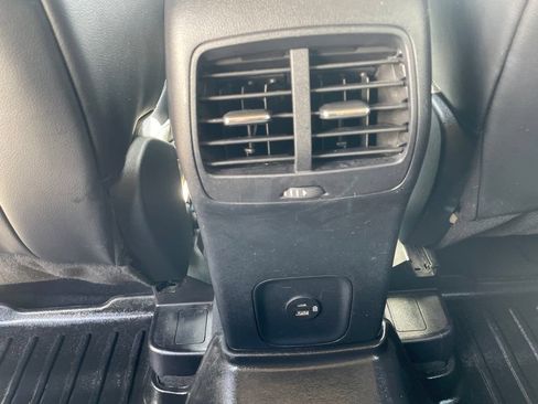 Used 2020 Ford Escape SEL FWD image 21