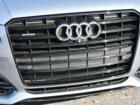 Used 2017 Audi A8 L 4.0T w/ Driver Assistance Package image 38