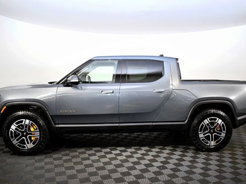 Used 2022 Rivian R1T Launch Edition image 5