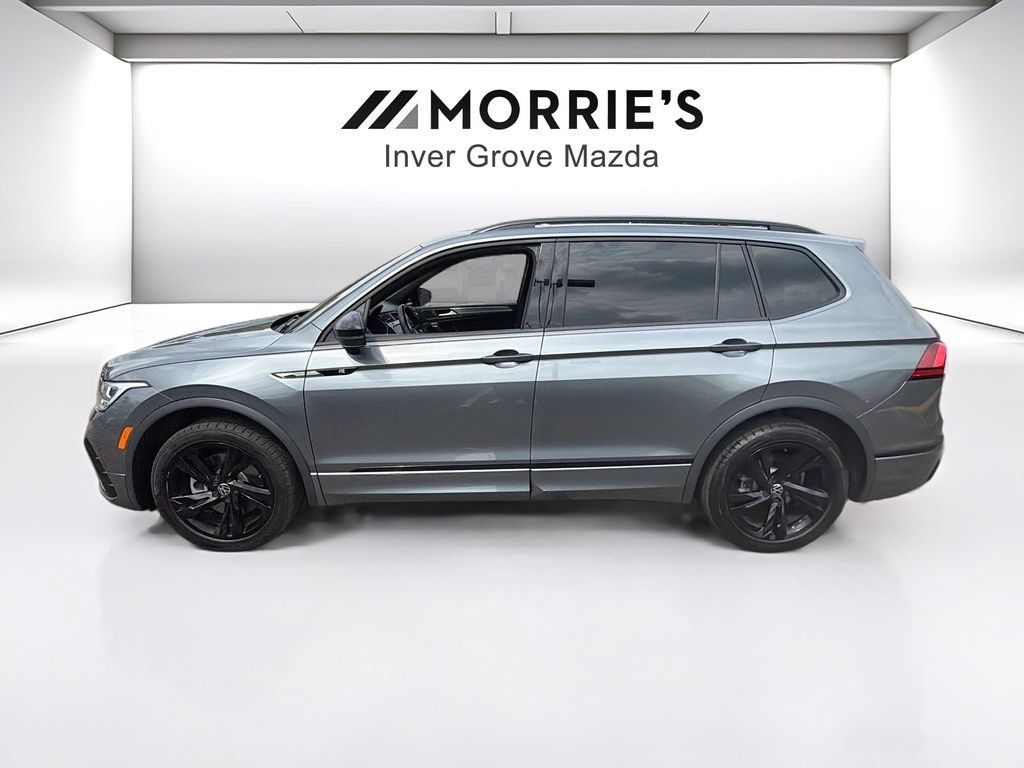 Used 2023 Volkswagen Tiguan SE R-Line FWD image 8