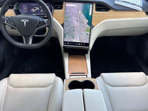 Used 2020 Tesla Model S Long Range Plus AWD/4WD image 14