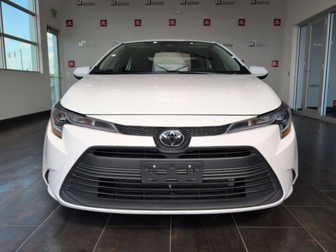 Used 2024 Toyota Corolla LE FWD image 3