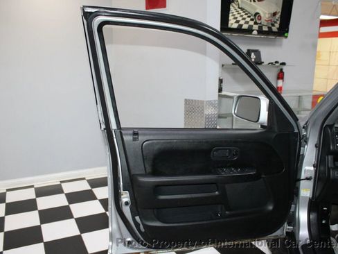 Used 2003 Honda CR-V EX image 8